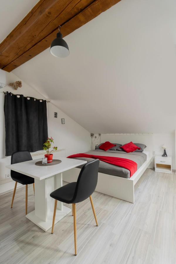 Hill Apartman - Maksimir Rebro Zagreb Exteriör bild