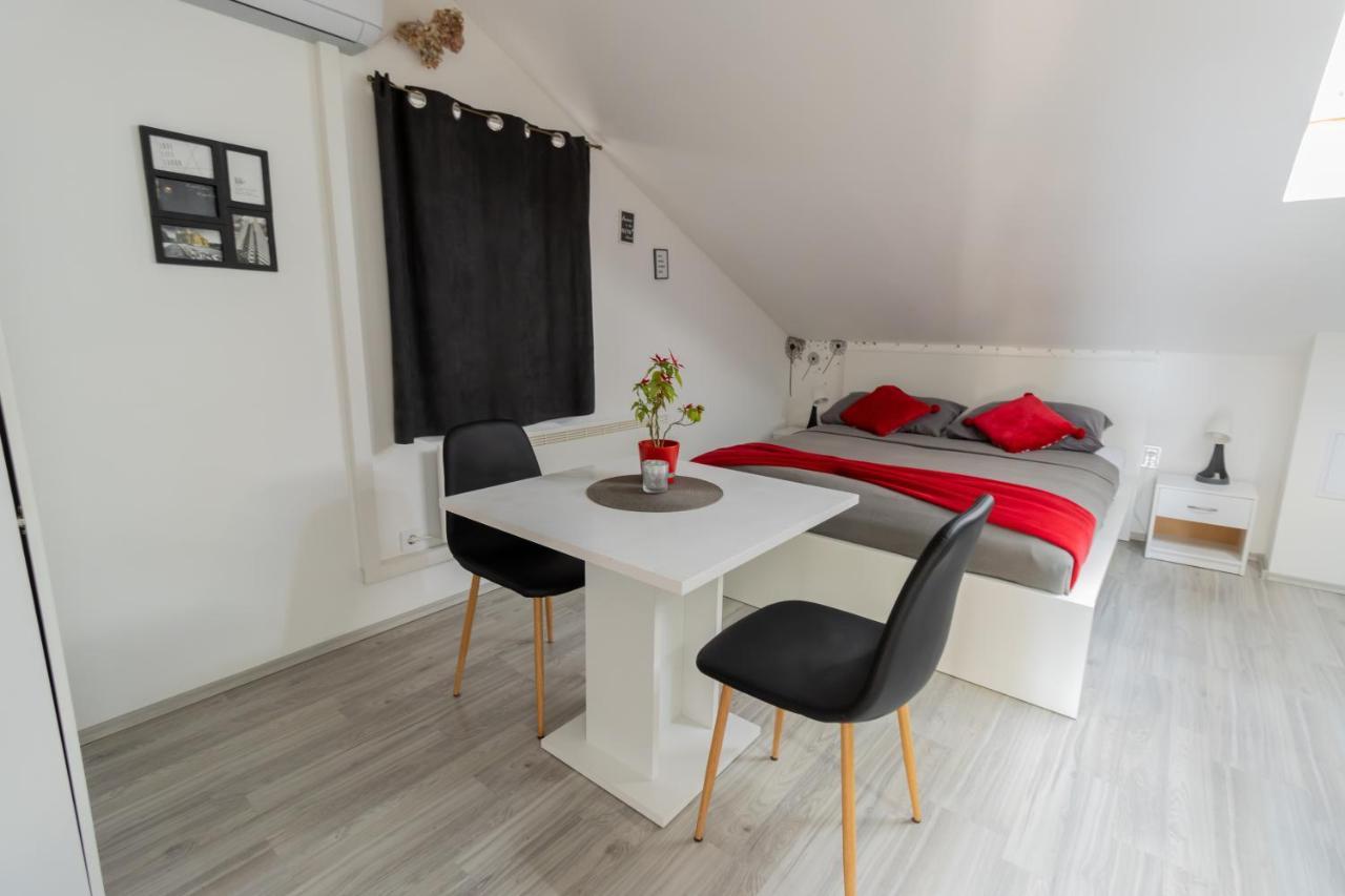 Hill Apartman - Maksimir Rebro Zagreb Exteriör bild